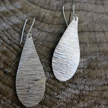 Load image into Gallery viewer, Teardrop Disc Earrings