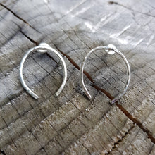 Load image into Gallery viewer, Lola