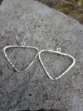 Load image into Gallery viewer, Venus