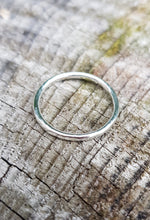 Load image into Gallery viewer, Luna Stripe Stacker Ring