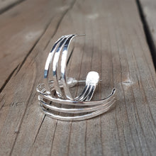 Load image into Gallery viewer, Harlow Hoops