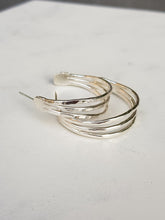 Load image into Gallery viewer, Harlow Hoops