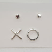 Load image into Gallery viewer, Timeless XO Stud Set