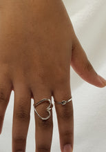 Load image into Gallery viewer, Heart Ring