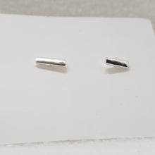 Load image into Gallery viewer, Bar Studs