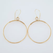 Load image into Gallery viewer, Serena Hoops