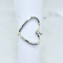 Load image into Gallery viewer, Heart Ring