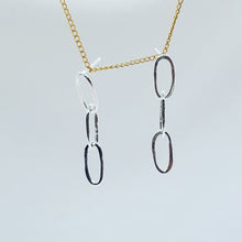 Load image into Gallery viewer, Paperclip Earrings