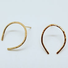 Load image into Gallery viewer, Lola