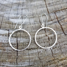 Load image into Gallery viewer, Jay Hoops
