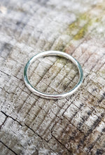 Load image into Gallery viewer, Luna Stripe Stacker Ring
