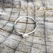 Load image into Gallery viewer, Gabby Dot Ring
