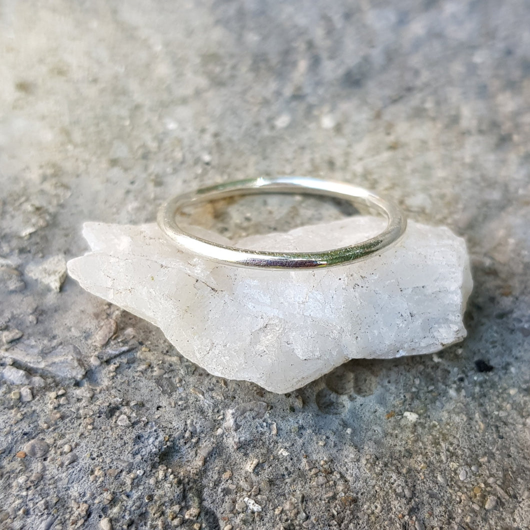 Smooth Stack Ring