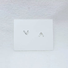 Load image into Gallery viewer, Valentino Studs
